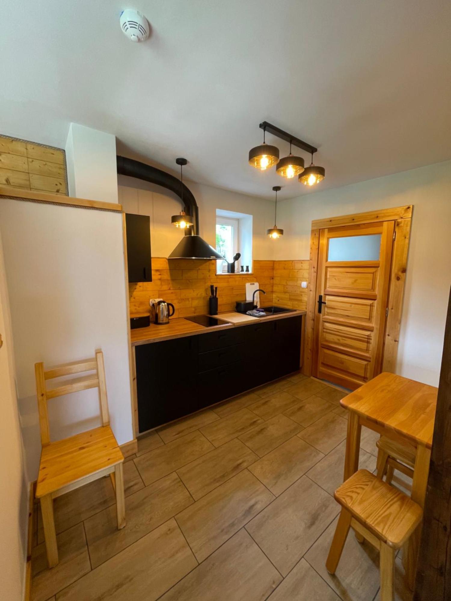 Apartamentwroznowiepl Екстериор снимка